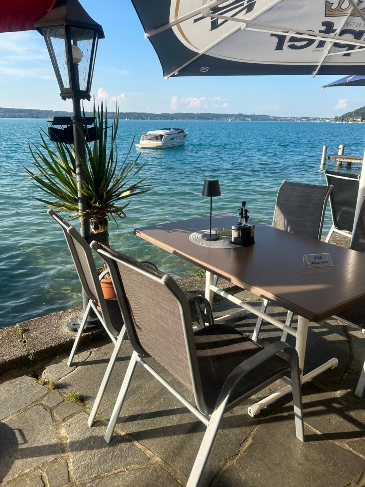 Gasthof Mit Seeterasse & Appartements Zur Landeroith Weyregg am Attersee Zewnętrze zdjęcie