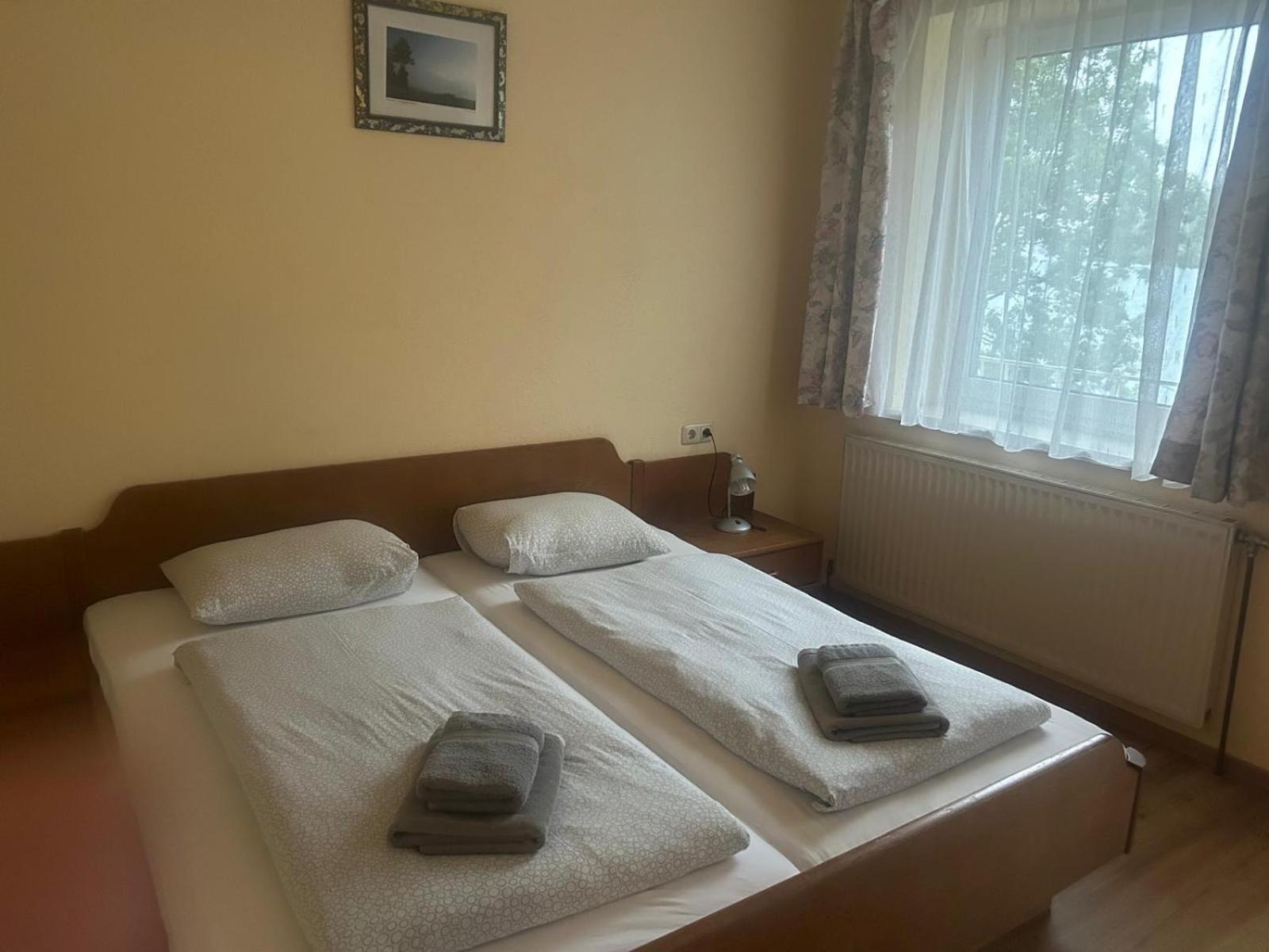 Gasthof Mit Seeterasse & Appartements Zur Landeroith Weyregg am Attersee Zewnętrze zdjęcie