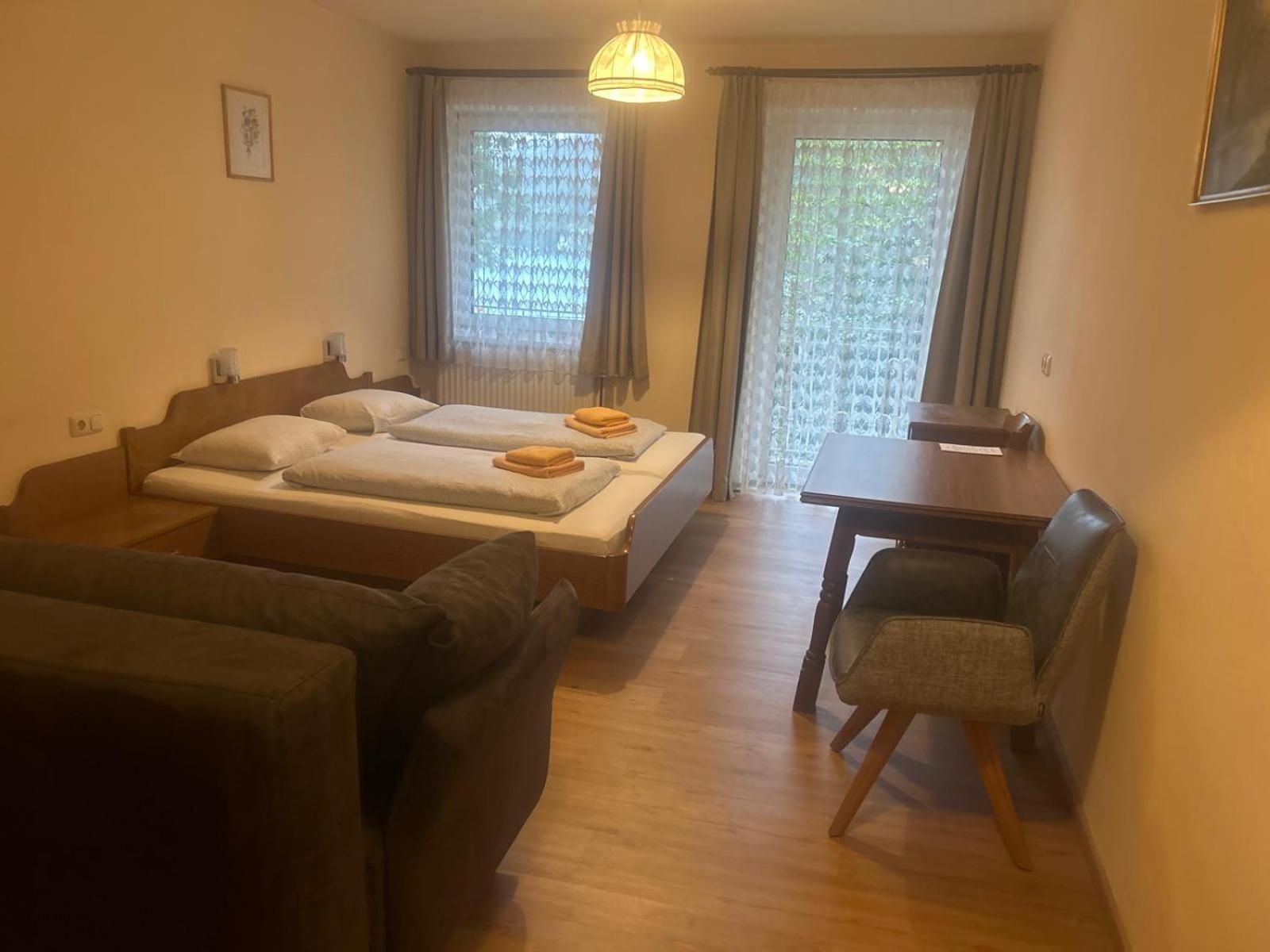 Gasthof Mit Seeterasse & Appartements Zur Landeroith Weyregg am Attersee Zewnętrze zdjęcie