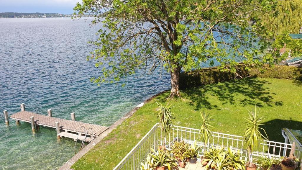 Gasthof Mit Seeterasse & Appartements Zur Landeroith Weyregg am Attersee Zewnętrze zdjęcie